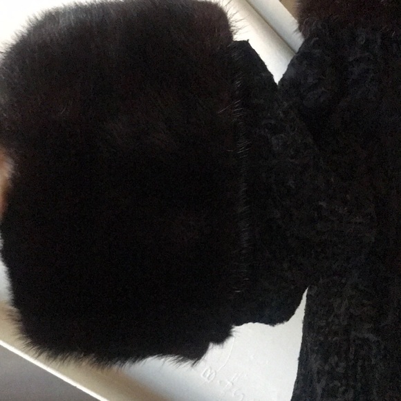 Gorgeous vintage coat! NYE Holiday! - Picture 3 of 6